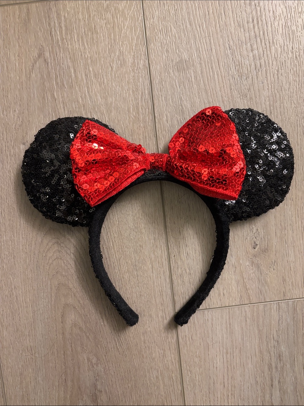 Women’s Black Sequin Minnie Mouse Ears Headband with Red Bow
